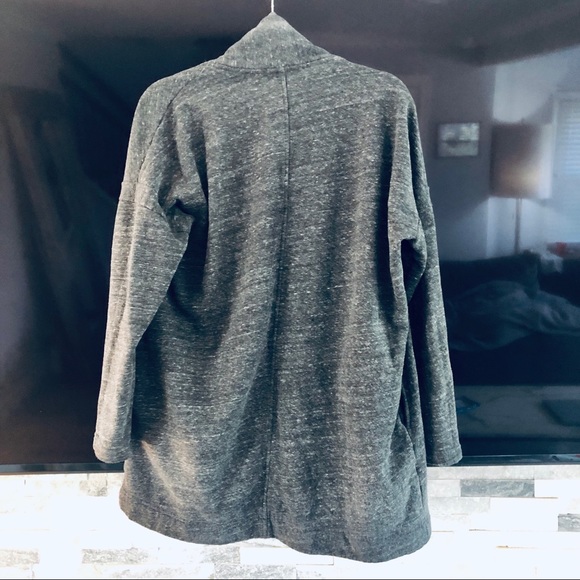 OLD NAVY SWEATER COAT SIZE SMALL - Picture 2 of 4